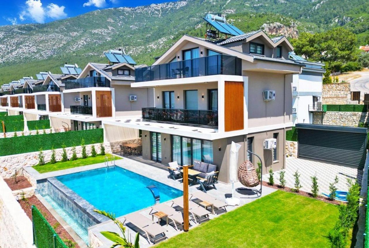 Villa Via Life-1